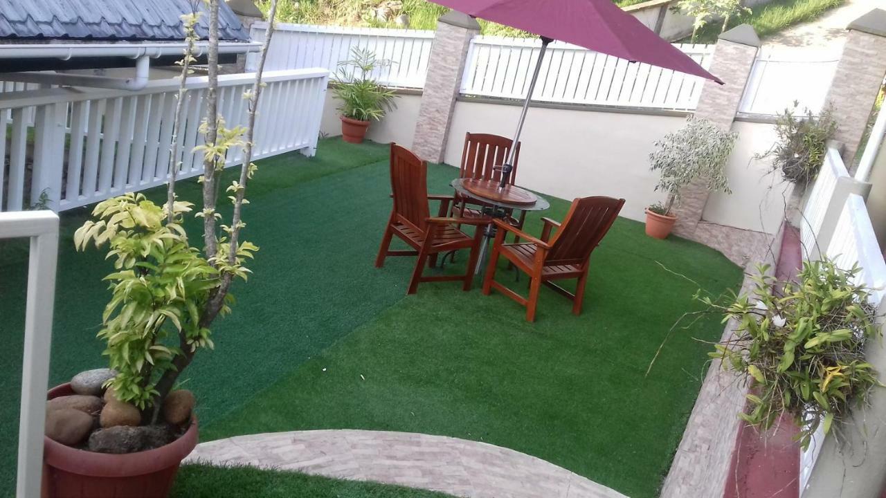 Shay Lyah Self Catering Apartment วิกตอเรีย ภายนอก รูปภาพ